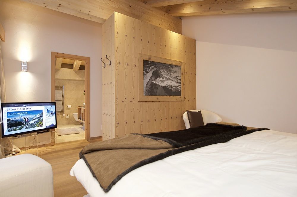 Matterhorn Lodge Boutique Hotel & Apartments Zermatt Exterior photo